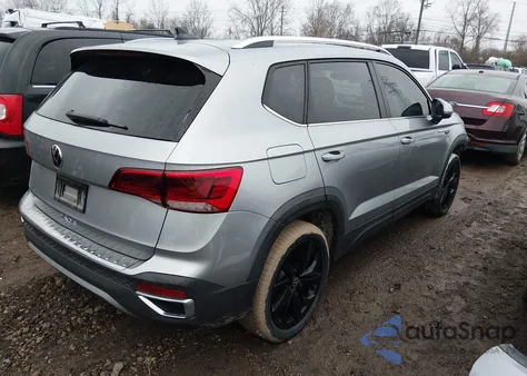 2023 Volkswagen Taos 1.5T Se из США, поврежденный, VIN 3VVEX7B24PM350894